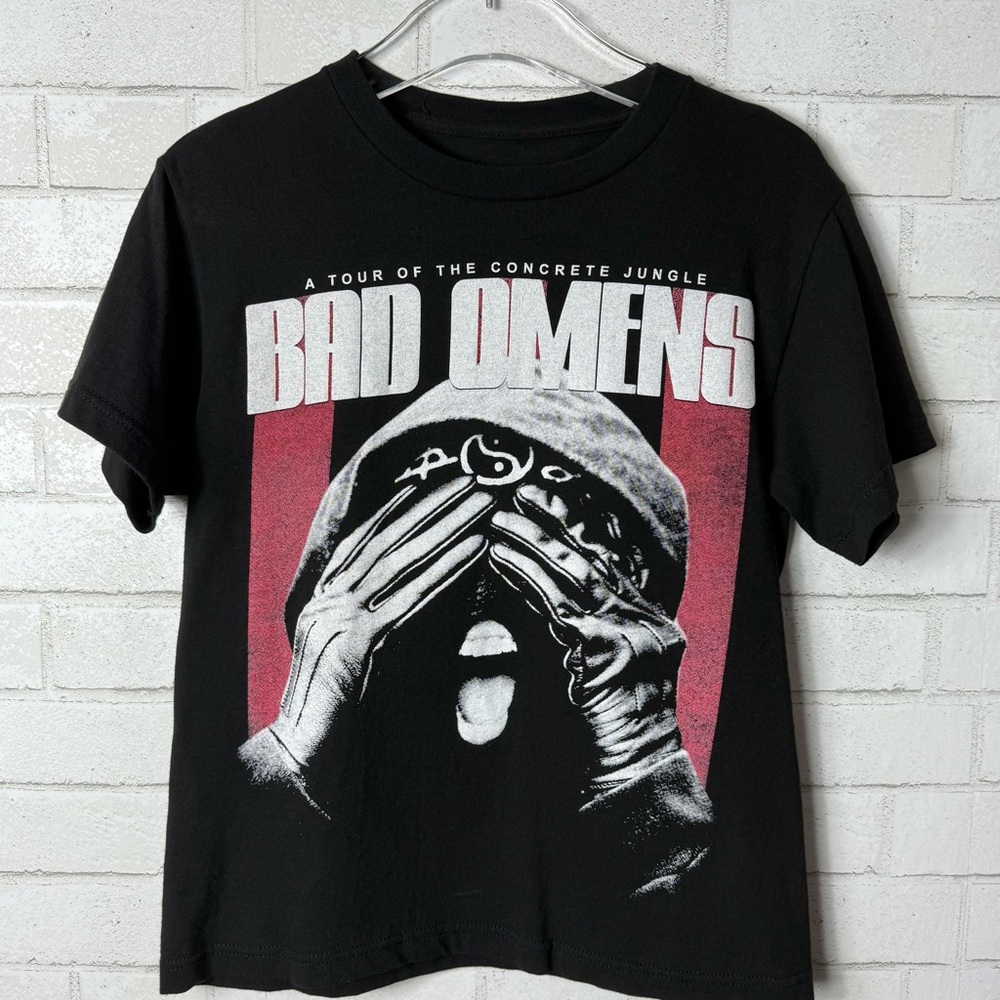 Bad Omens Concrete Jungle Tee